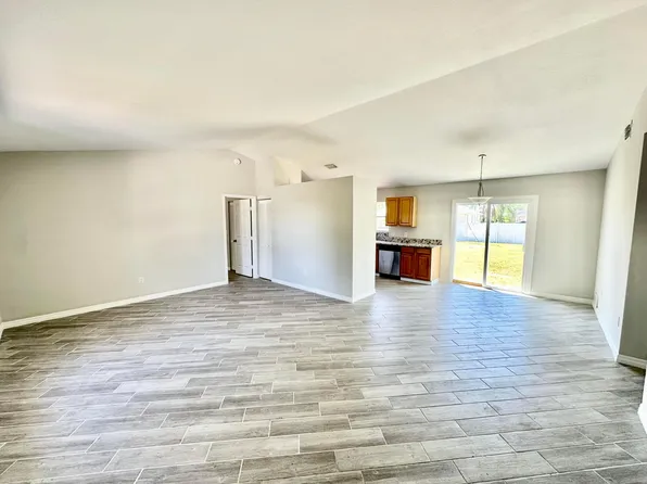 237 SW Tulip Boulevard, Port St Lucie, FL 34953