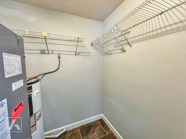 Highland Flats — Photo 10