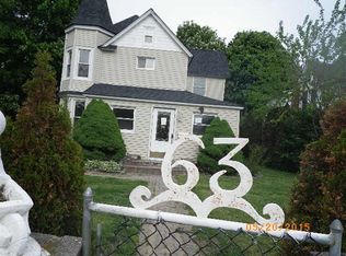 63 Jayne Ave, Patchogue, NY 11772