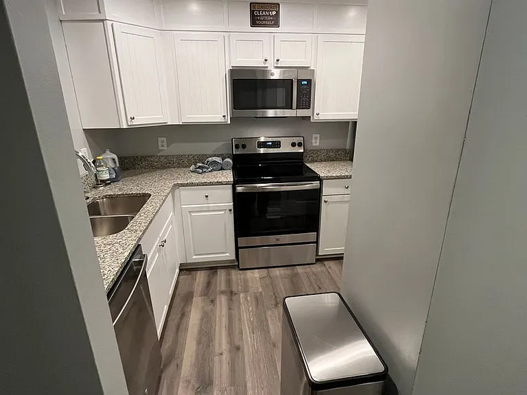 3934 Cherokee Woods Way #101 — Photo 10