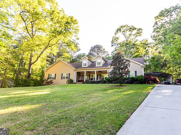 2nd image of 1023 Echo Valley Ct