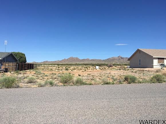 2nd image of 6135 N Highway 66