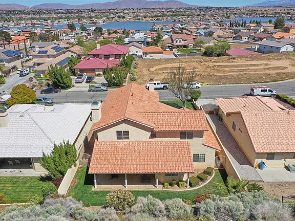 2nd image of 13570 Sierra Vista Dr