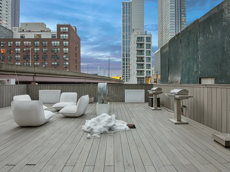 42-50 27th St #4D — Photo 11