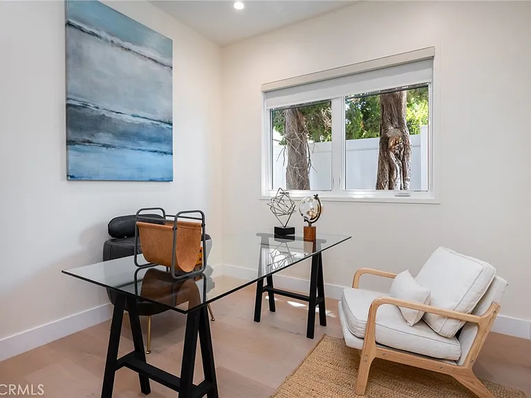 4906 Gaviota Ave — Photo 47