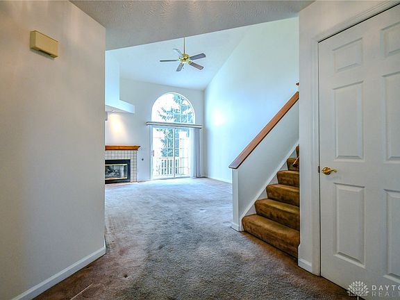 5th image of 3915 E Summit Ridge Dr