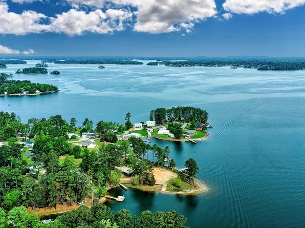 1464 Bombing Range Rd, Gilbert, SC 29054