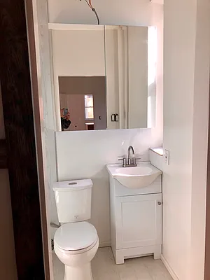 Rented by Oak Tree LLC | media 23