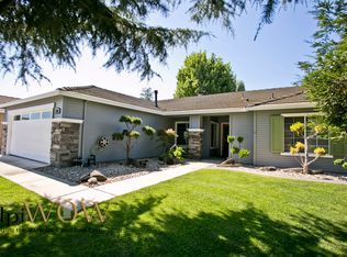 758 Cherry Hills Ct, Lathrop, CA