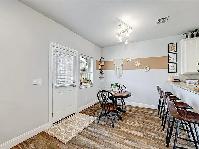 12813 Leatherback Ln — Photo 7