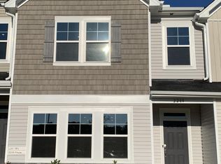 2208 Kasota Ln, Raleigh, NC 27610