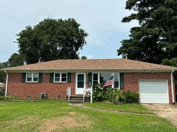 4788 Sullivan Blvd, Virginia Beach, VA 23455