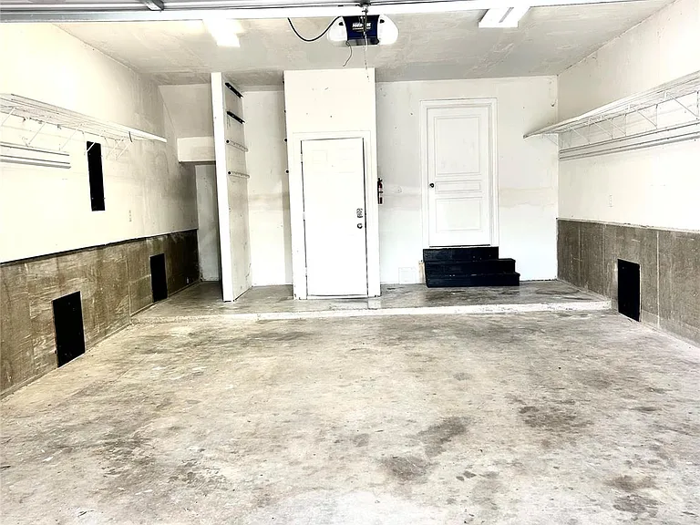 807 Kipp Ave #C — Photo 34