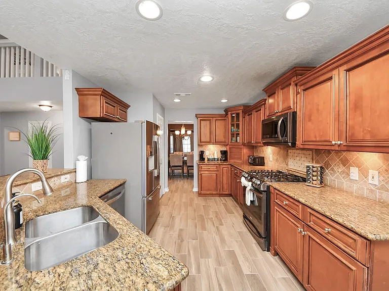 12711 Laurel Bank Way — Photo 14