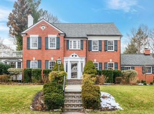 34 Greenview Way, Montclair, NJ 07043