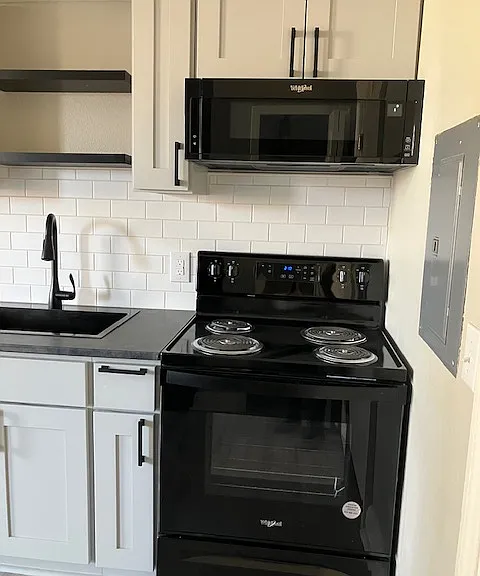 201 E Michigan Ave #2C — Photo 1