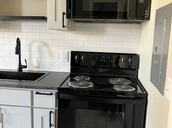 201 E Michigan Ave #2C