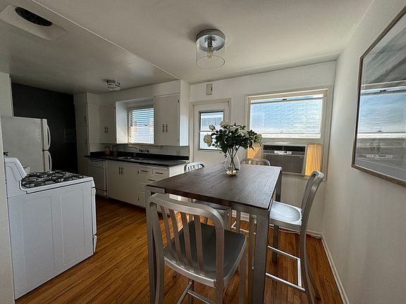 4th image of 710 Bay St #1B-1BA