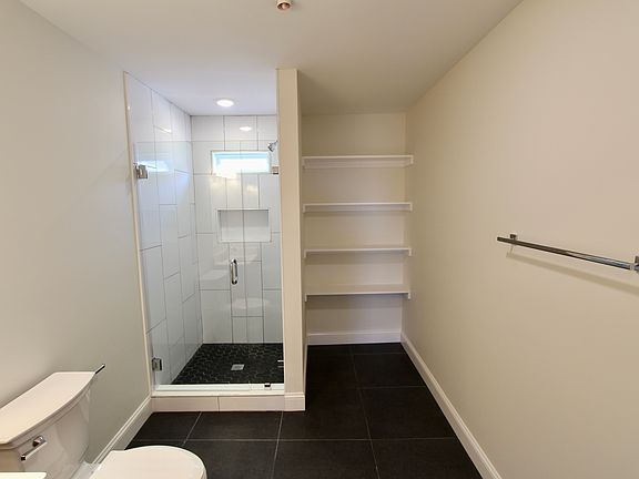 5th image of 23 W Green St #4