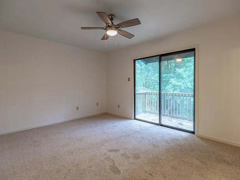 607 Spanish Main St — Photo 9