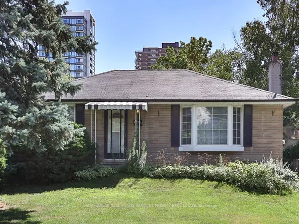 72 Oriole Ave, Mississauga, ON L5G 1V2