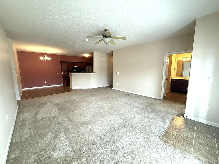 9400 Clubview Dr — Photo 10