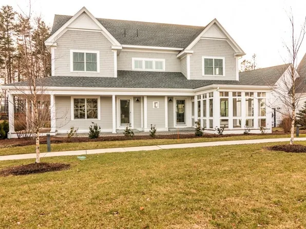 14 Stonebridge Rd, Ipswich, MA 01938