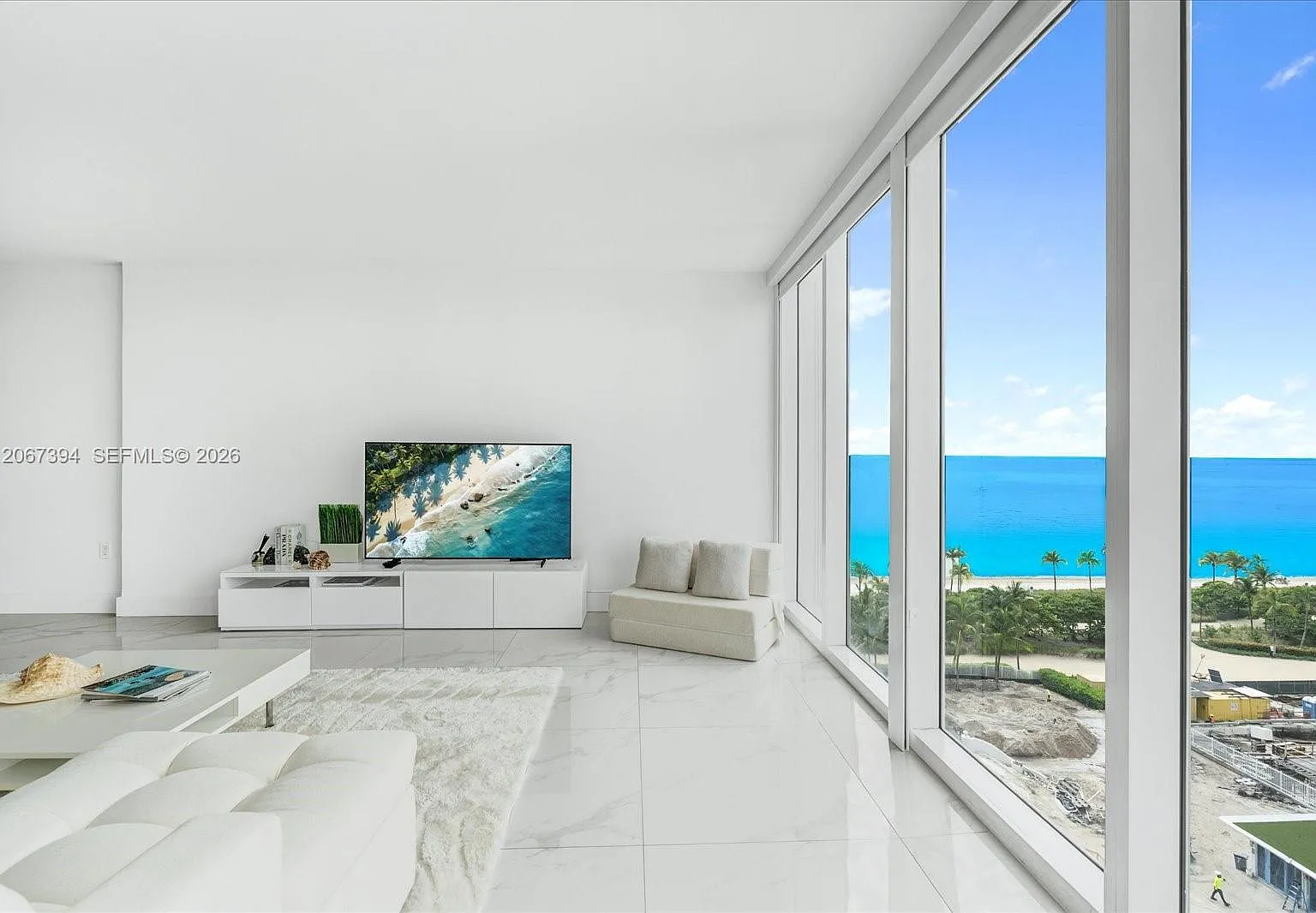 Harbour House — Photo 1