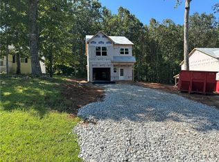 5115 Bird Rd, Gainesville, GA 30506