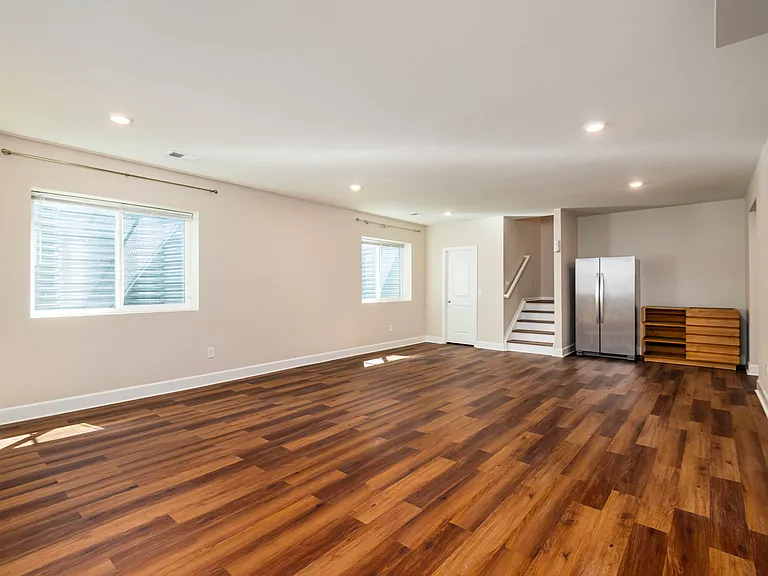 21109 E 61st Ave — Photo 30