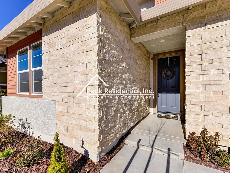 12753 Glass Beach Dr — Photo 6