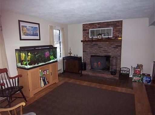 5th image of 6 Apple Orchard Dr