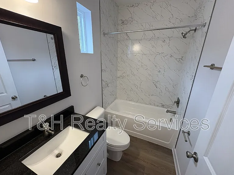 415 N Walcott St #B — Photo 12