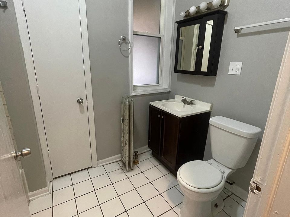 1st image of 6804 S Harper Ave #1