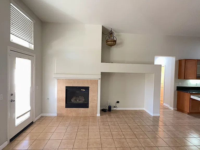 32937 Lamtarra Loop — Photo 3