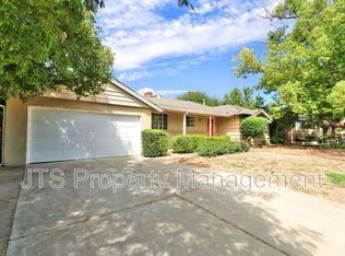 6565 S Land Park Dr, Sacramento, CA 95831