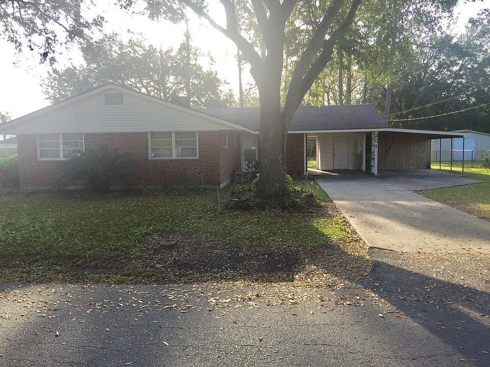 3 bedroom 2bath bonus room