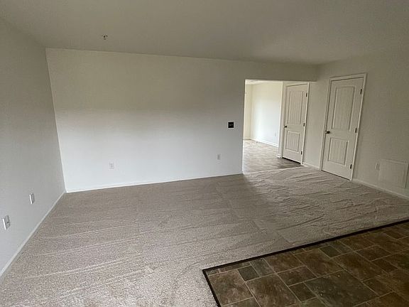 2nd image of 108 Nicole St
