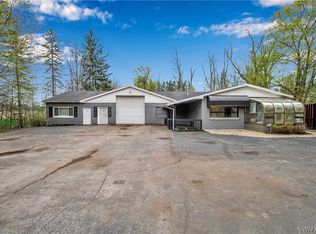 11595 Genesee St, Alden, NY 14004