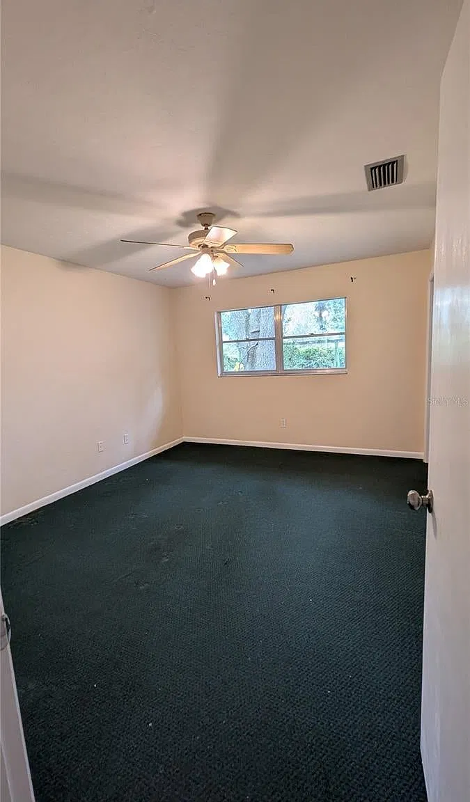 3 bed, 2.0 bath, 1487 sqft, $1,800 — Photo 4
