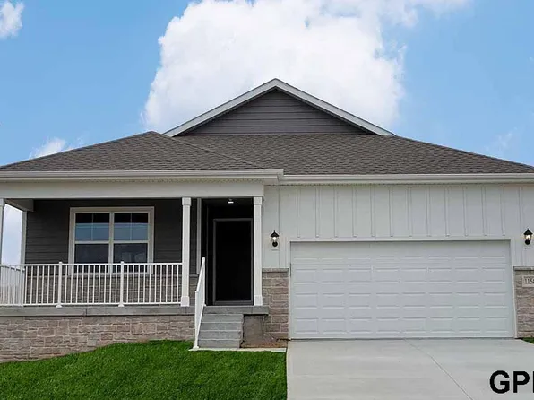 12937 66th Ave, Papillion, NE 68133