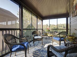 1231 Golf Dr, Branson West, MO 65737