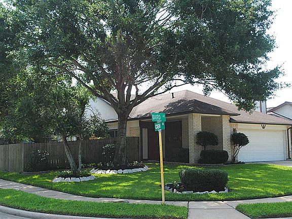 3rd image of 1544 Baird Ave