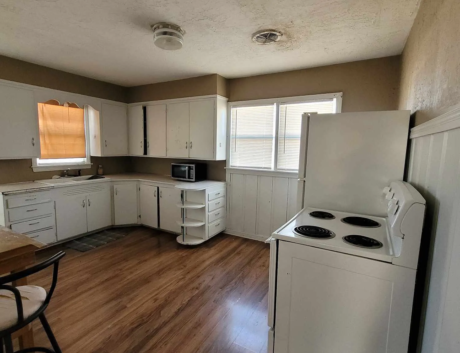 915 N. B St (Formerly 1005 N. B St) - 2 — Photo 3