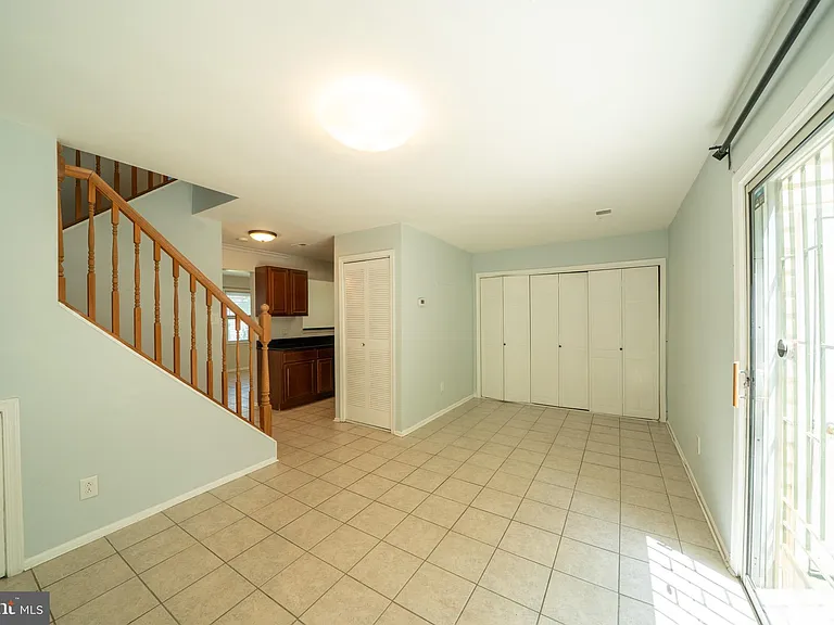 9572 Inverary Ct — Photo 16