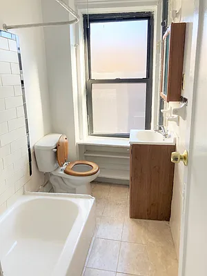 Rented by ZealEstate Group Inc | media 17