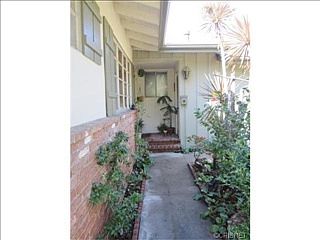 4th image of 3724 El Moreno St