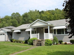 930 Main St, Simpson, PA 18407