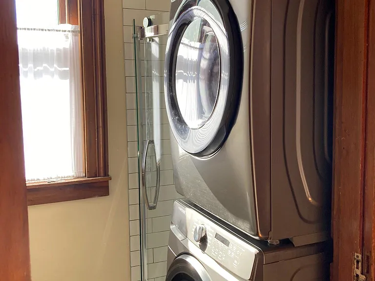 324 Madison Pl #2 — Photo 17