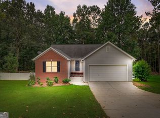 1418 Elliotts Ln, Auburn, GA